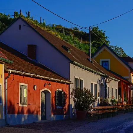 Guest house Gaestehaus Familie Trachsler *